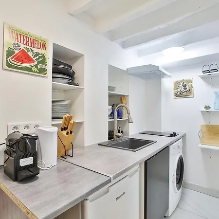 Apartment Appart 4pers # Popincourt # St Ambroise # Bastille *