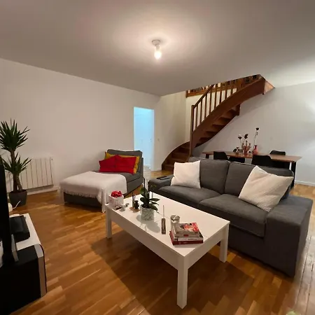 Homestay Entire With Terrace