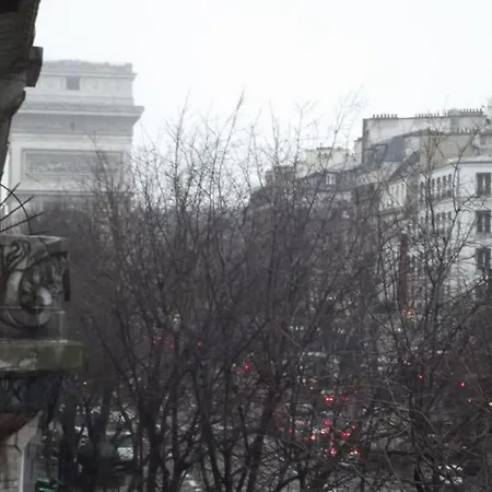 Arc De Triomphe - Luxury With A Sense Of * Paris