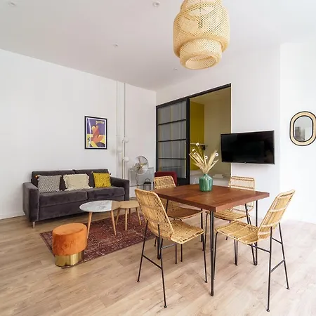 Apartment Parisuites Canal Saint Martin Chic & Design & Cosy