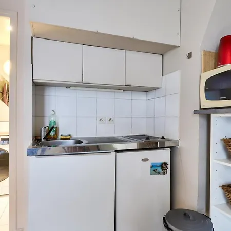 Charming Studio Near Bastille Paris