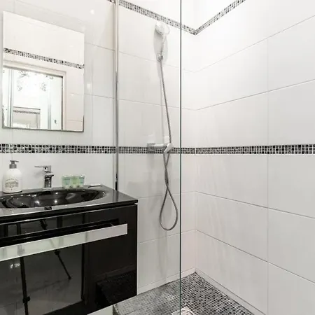 Appartement Hsh Cosy Studio Tesson Canal Saint Martin Paris