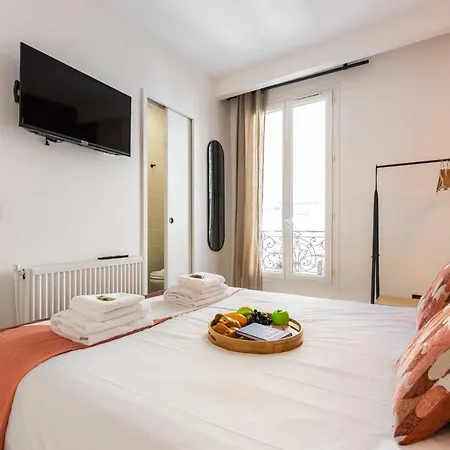 Cosy Bedroom - Javel 13a *