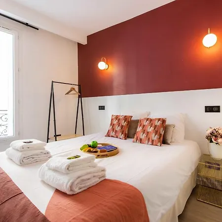Cosy Bedroom - Javel 13a Holiday home *