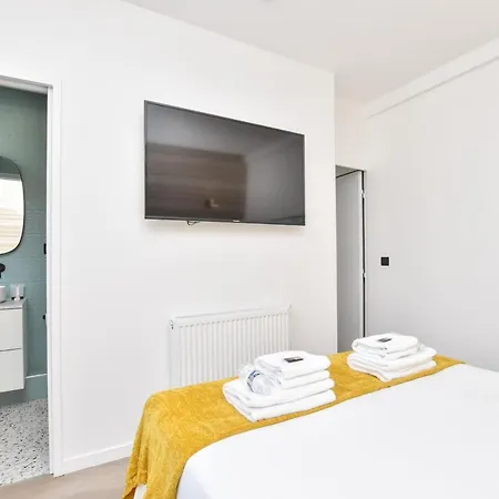 Appartement Cosy Bedroom - Tour Eiffel Champs De Mars Paris