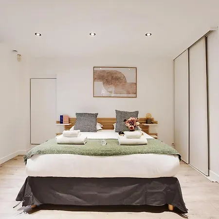 Διαμέρισμα Cosy - 6p-2br - Republique *