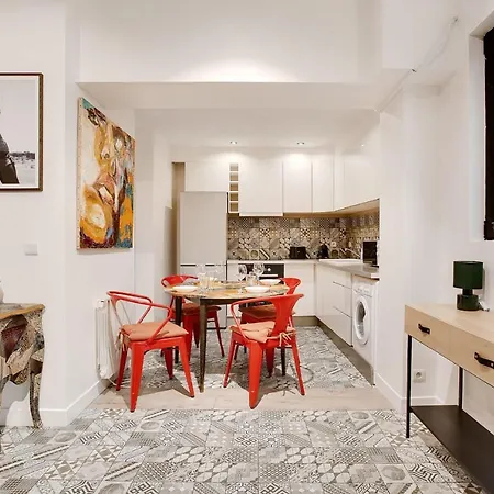 Cosy - 6p-2br - Republique