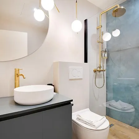 Amazing Private Next To Gare De Lyon Holiday home *