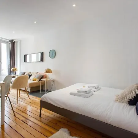 Apartment Magnifique - 4p- Batignolles
