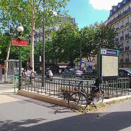 Entire With Terrace * Paris