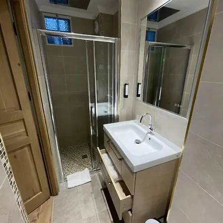 Hotel Les Rebelles Parigi