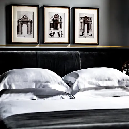 Hotel Monsieur George & - Champs-elysees Paris