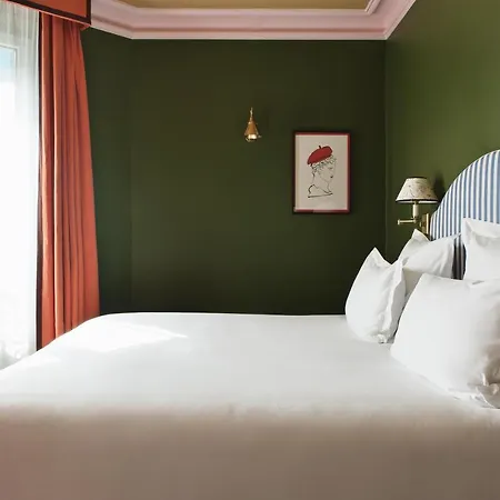 Les Deux Gares Hotel París