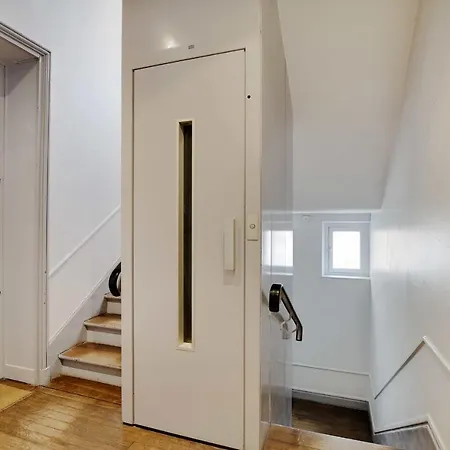 Charming - 2p- Parc Monceau Apartment