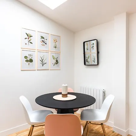 Outstanding Architect Loft - Canal St Martin Apartment *
