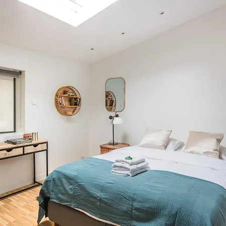 Outstanding Architect Loft - Canal St Martin Paris
