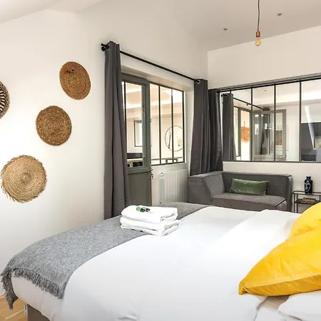 Outstanding Architect Loft - Canal St Martin * Paris