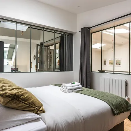 Outstanding Architect Loft - Canal St Martin