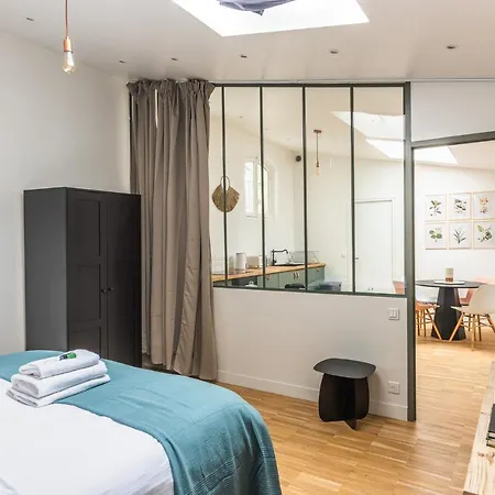 Outstanding Architect Loft - Canal St Martin Apartment Paris