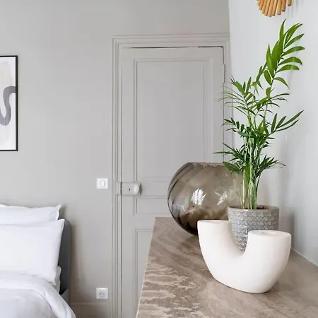 Gembnb Luxury - Buisson Saint-louis Apartment *