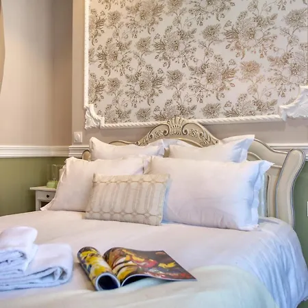100m2 Avec 3ch - Romantique Centre Apartamento