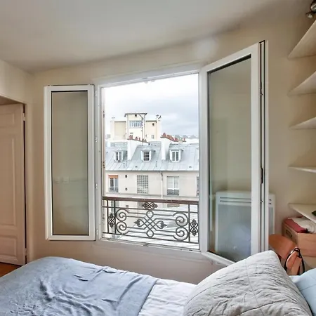 Charming 2 In The Heart Of Bastille Paris