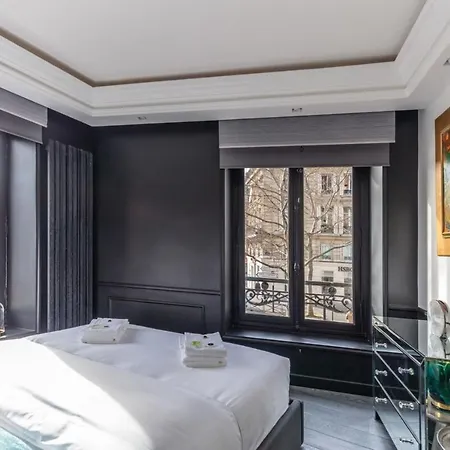 Modern - 1br-4p -arc De Triomphe * Paris
