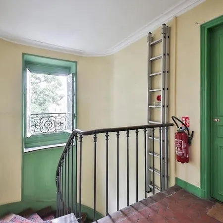 Dream Dwell Paris-charming Superb Location In 7th District Paris