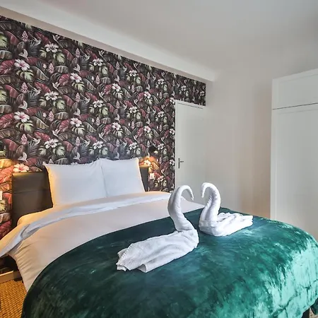2.luxueux Duplex 6/8pers/full Equipped/republique París