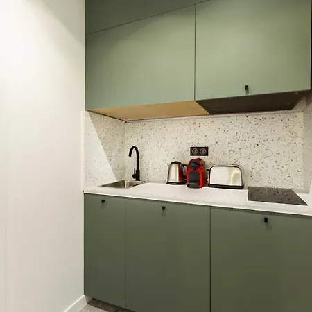 Magnifique - 1br2p -place De L'etoile *