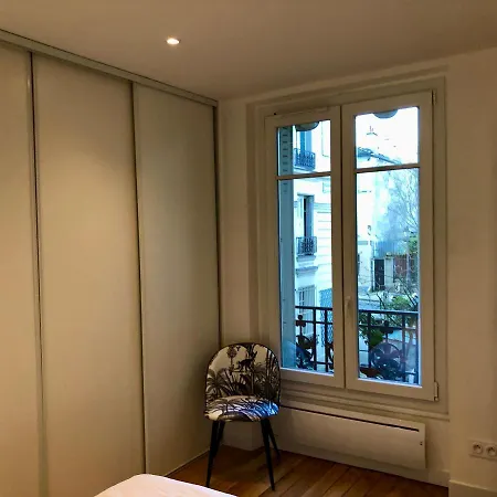 Rare D'architecte En De Montmartre Lägenhet *