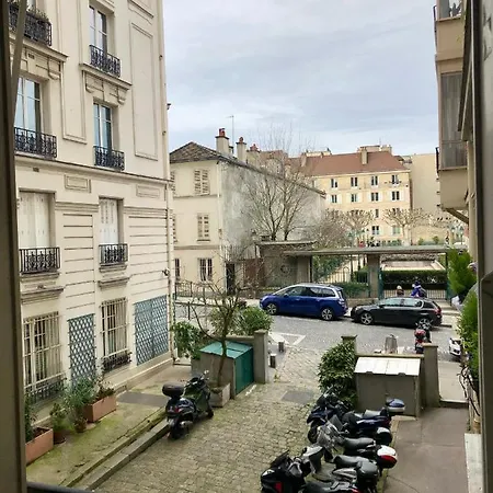 Appartement Rare D'architecte En De Montmartre Paris