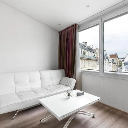 Modern In The Heart Of The Marais