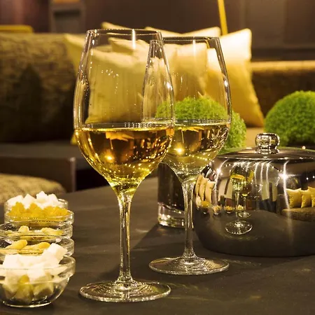 Saxe Eiffel Otel 4*