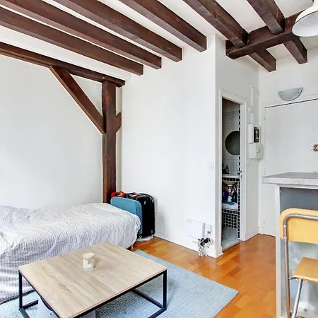 Apartment Quartier Latin - Charmant Studio - Bail Mobilite