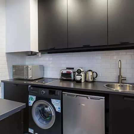 Chic Parisian Near- Place De La Bastille Apartment