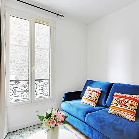 Charming Studio Near Bastille Paris