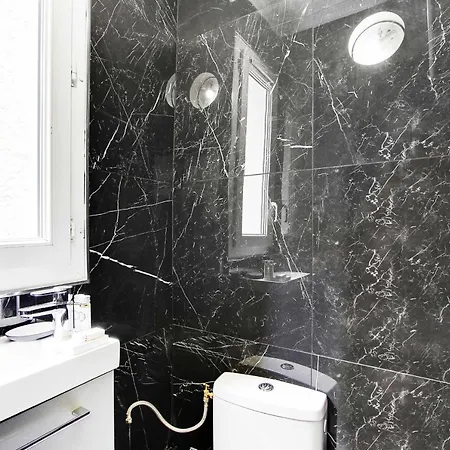Charming Studio Near Bastille Paris