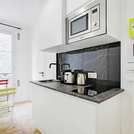 Charming Studio Near Bastille Apartment Paris