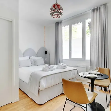 Amazing Apartment-2p-sacre Coeur-poissonniers-4 Appartement