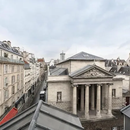 Modern In The Heart Of The Marais