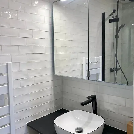 Appartement Rare D'architecte En De Montmartre Paris