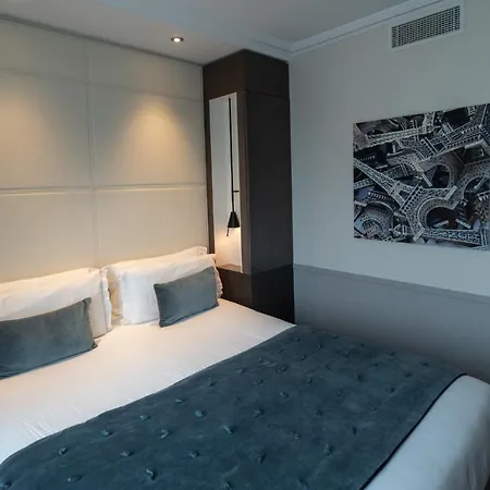 Saxe Eiffel 4* Paris
