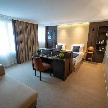 Otel Saxe Eiffel