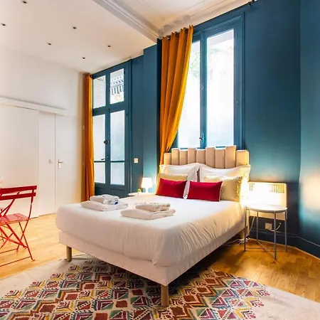 Cozy Studio In The Heart Of - Your Perfect Away From Paris