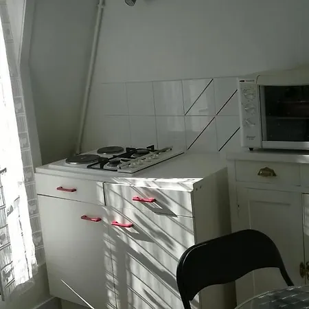 Appartement F1 Cosy Montmartre Avec Balcon *
