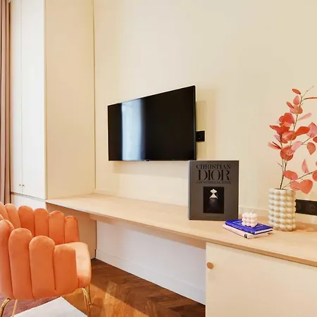 Chic - 1br-4p - Facing The Louvre Parigi