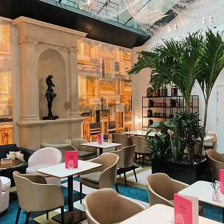 Hotel Fauchon L'hôtel 5*