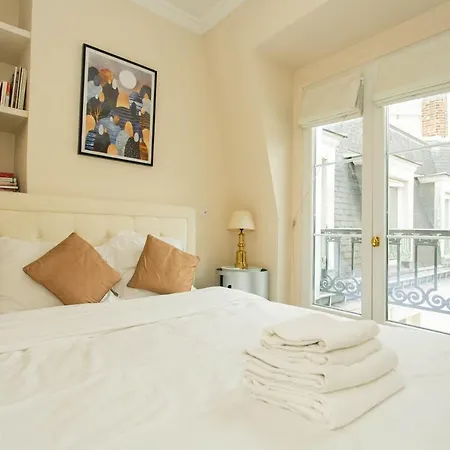 Mouffetard - Latin Quarter Apartment