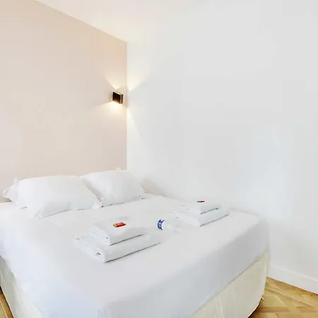Apartment Super Studio 4p - Place De La Bastille 18